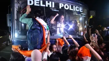 delhi sfi tirang protest