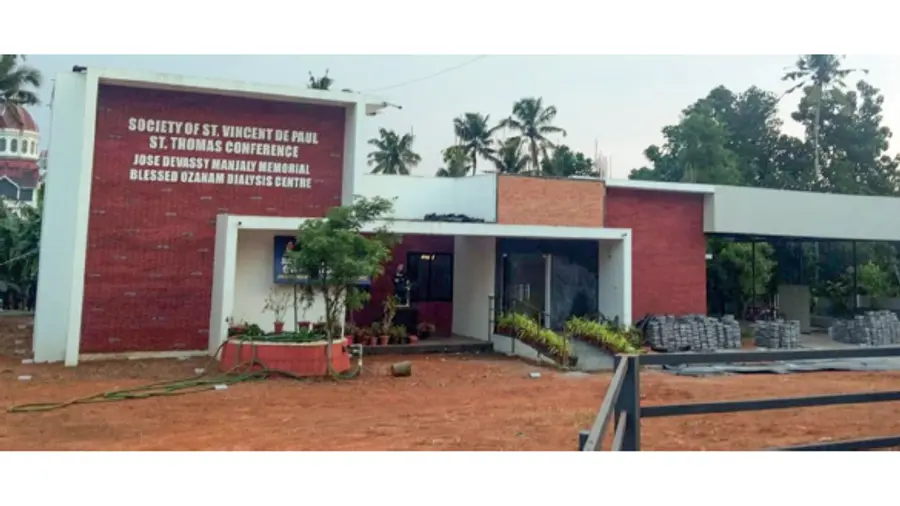 Free Dialysis Treatment Center