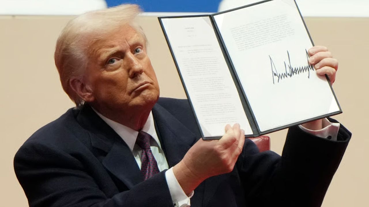 donald trump signature
