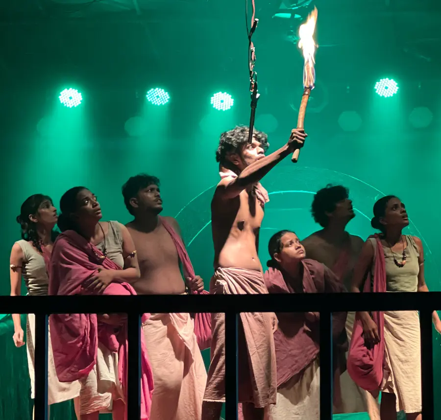 ‘ഗുലാം സേന’ നാടകത്തിൽ നിന്ന്