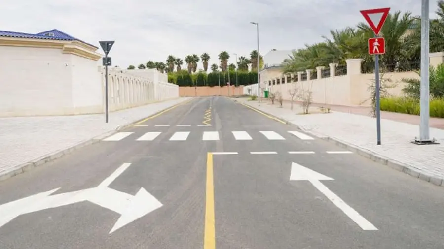 dubai road