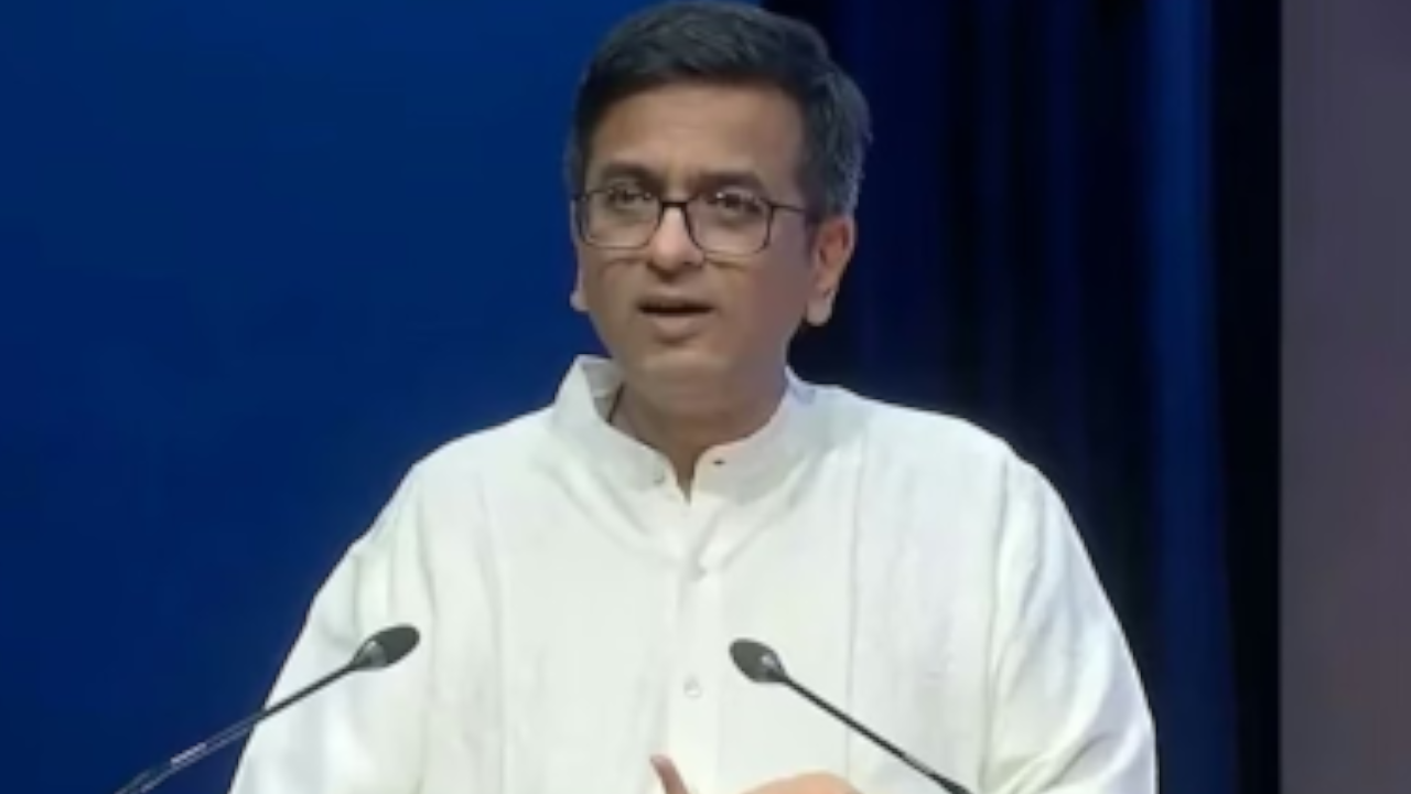 d y chandrachud