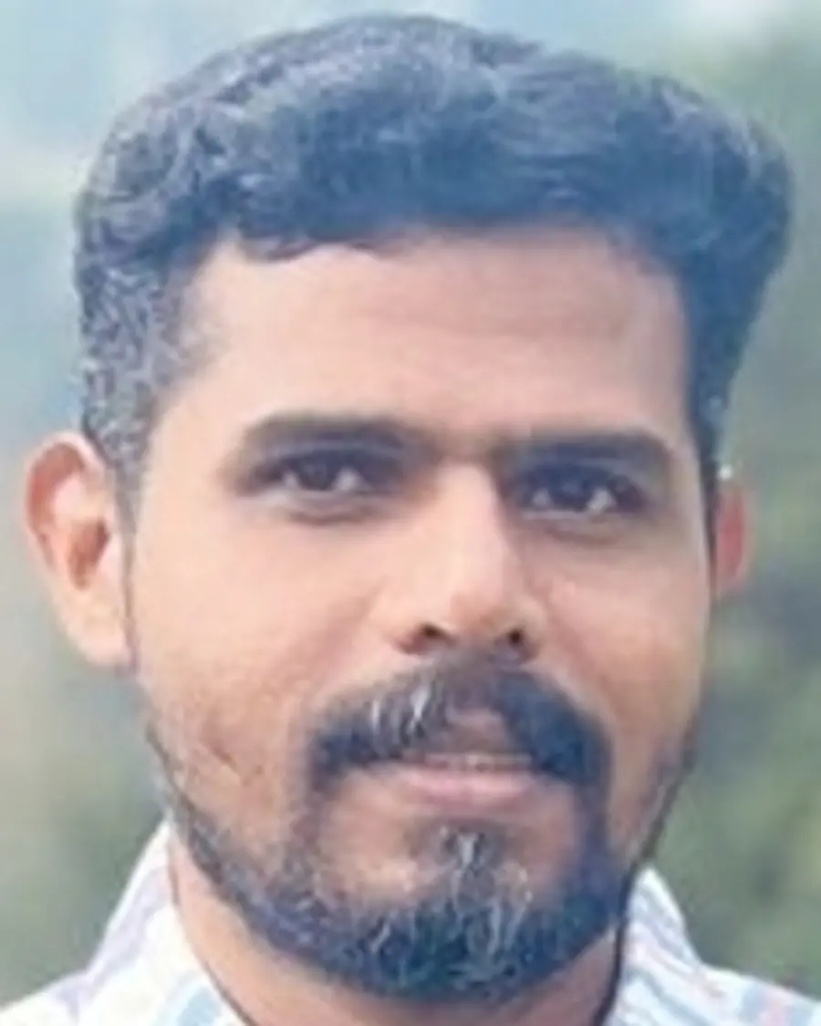 സി ആര്‍ രതീഷ്