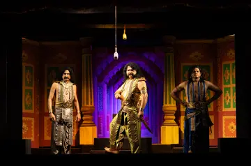 കൊല്ലം സോപാനം ഓഡിറ്റോറിയത്തിൽ കൊല്ലം അനശ്വര അവതരിപ്പിച്ച
‘രാവണൻ' നാടകത്തിൽനിന്ന്