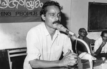 കാസർകോട്‌ കലാക്ഷേത്രം പ്രസിദ്ധീകരിച്ച എൻ ശശിധരന്റെ ‘കഥ കാലം പോലെ’ എന്ന പുസ്‌തകത്തിന്റെ പ്രകാശനച്ചടങ്ങിൽ എൻ പ്രഭാകരൻ