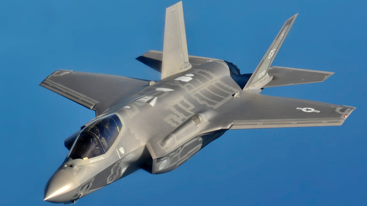 f-35 fighter jet