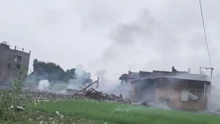 firecracker unit blast