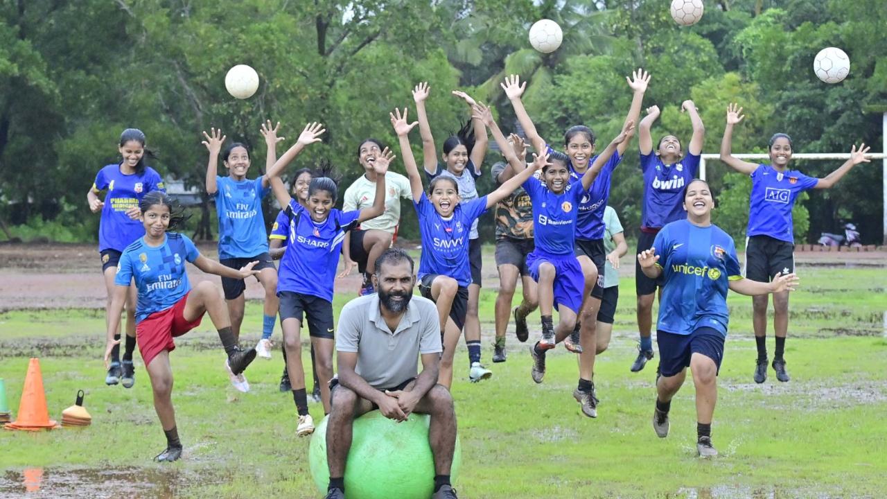 bankalam football.png