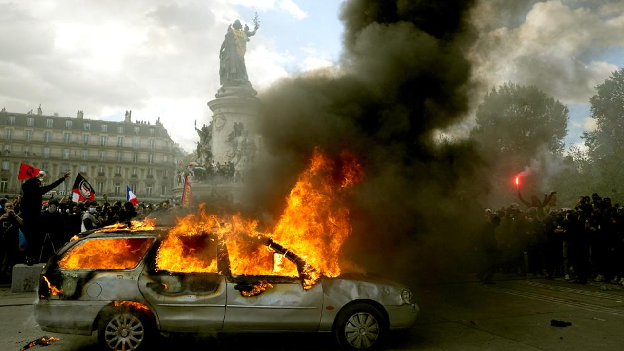 Riots 