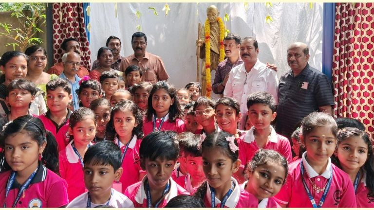  Gandhi statue unveiled