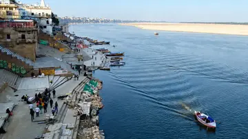 ganga boat