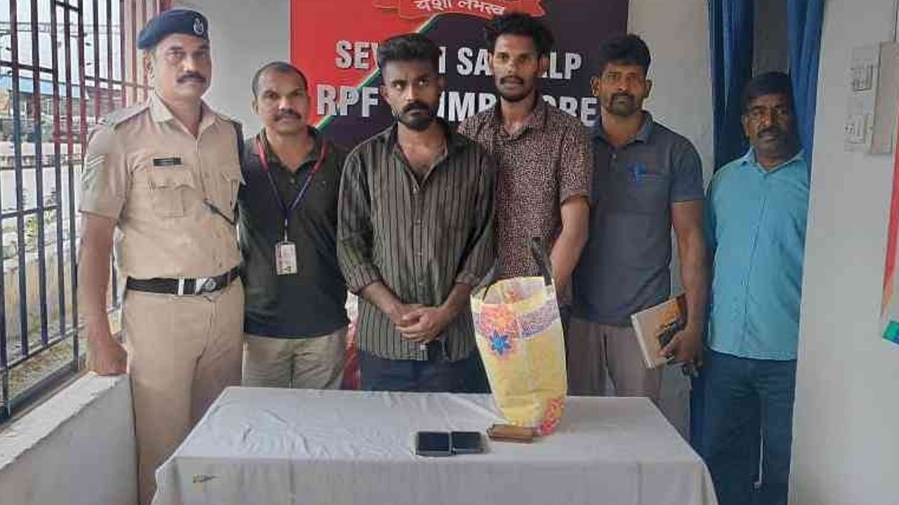 ganja seized form congress leader