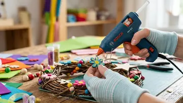 Glue Gun