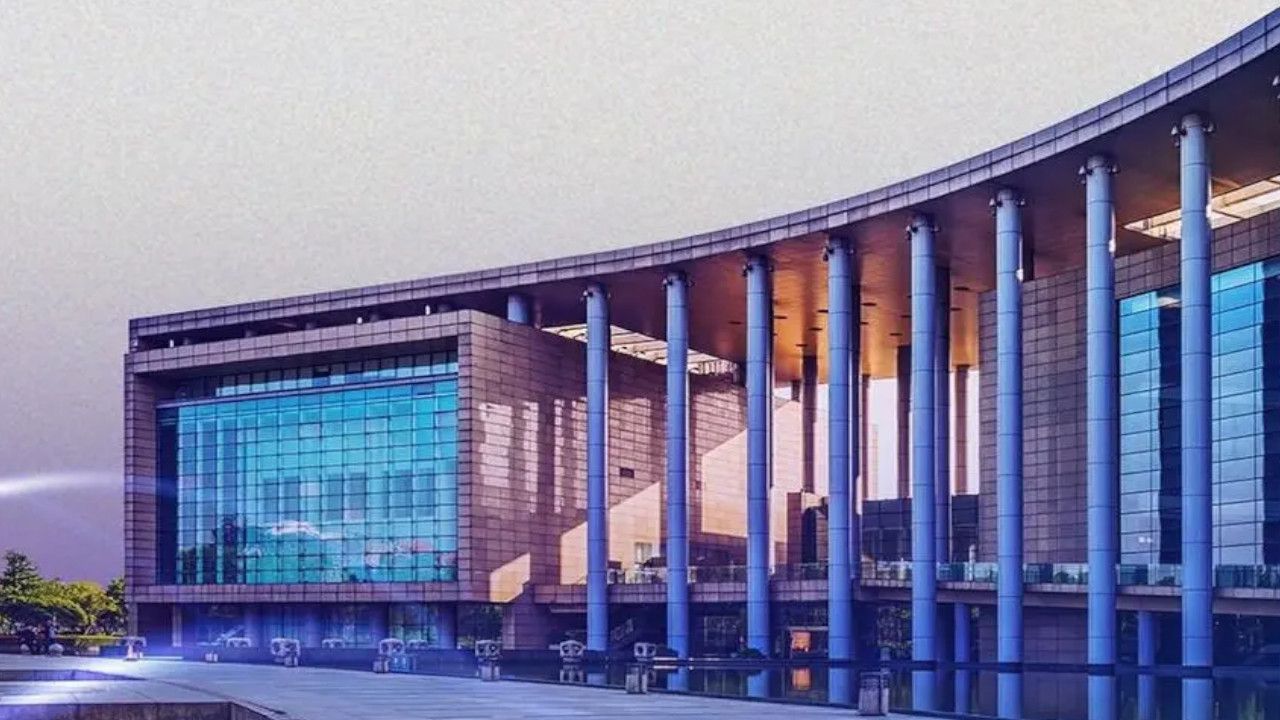 dubai higher education ministry