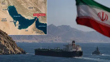 hormuz ship