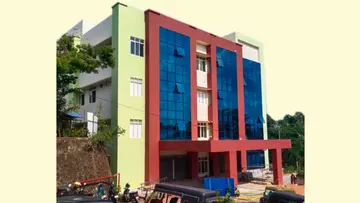 hospital.jpg