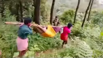 idamalakkudi_ patient_carried_ forest route