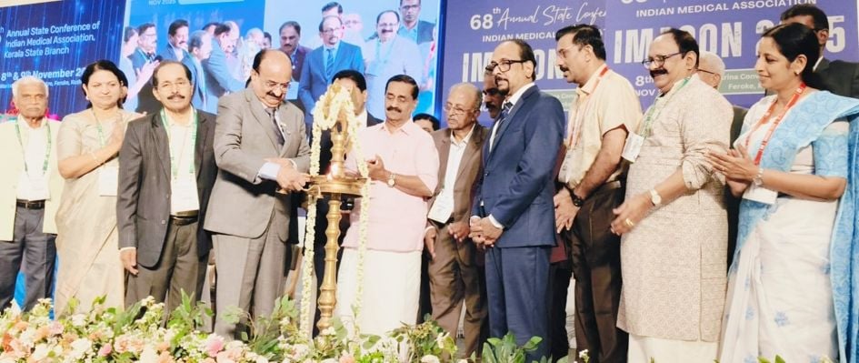 ഐഎംഎ സംസ്ഥാന സമ്മേളനം ദേശീയ പ്രസിഡന്റ്‌ ഡോ.ദിലീപ് ഭാനു ഷാലി ഉദ്ഘാടനം ചെയ്യുന്നു
