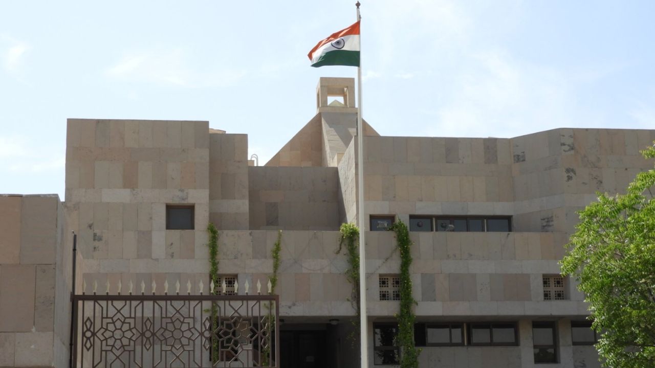 indian embassy dubai