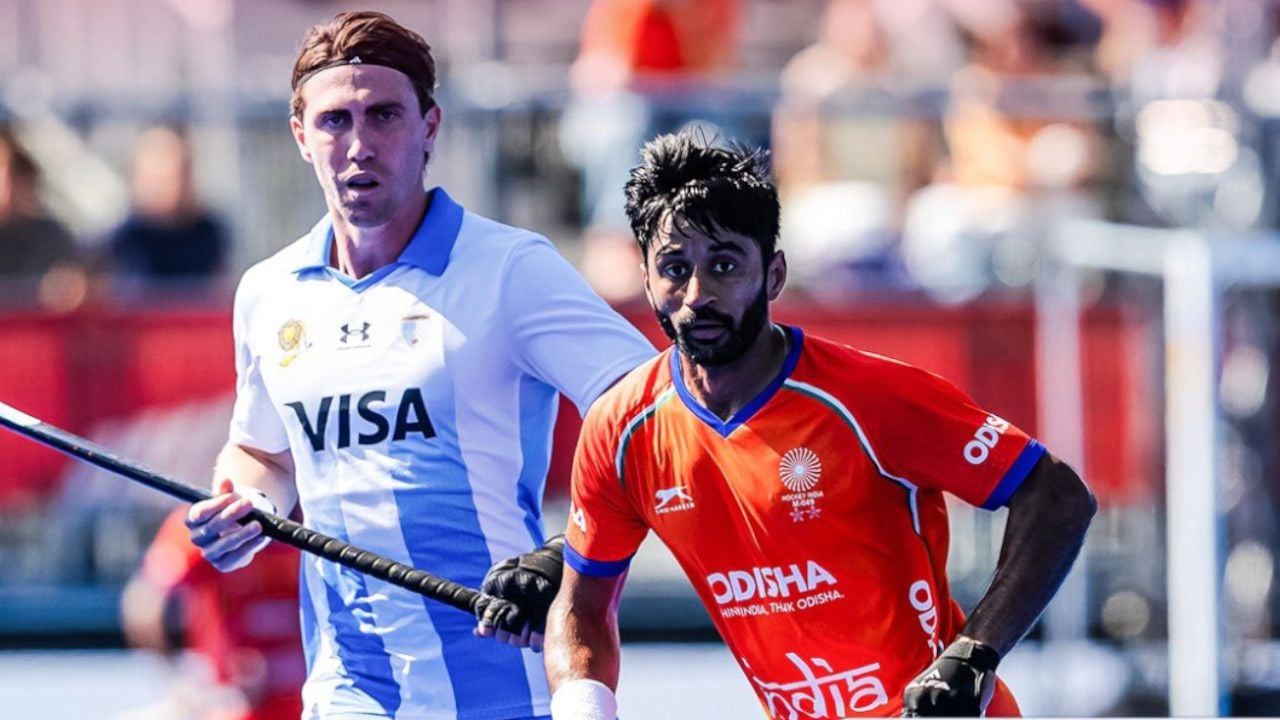 indian hocky.jpg