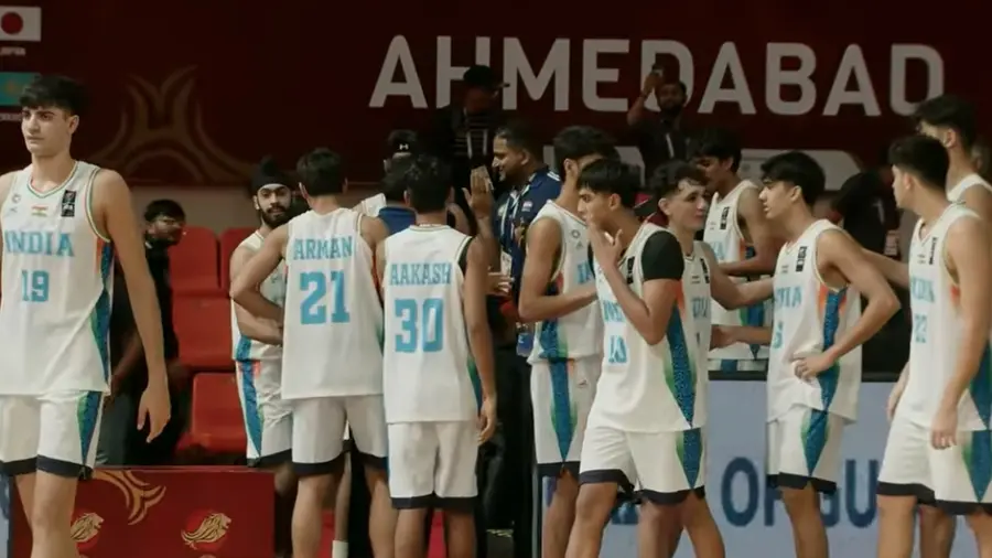 india wins basketball