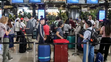 indonesia passanger stranded