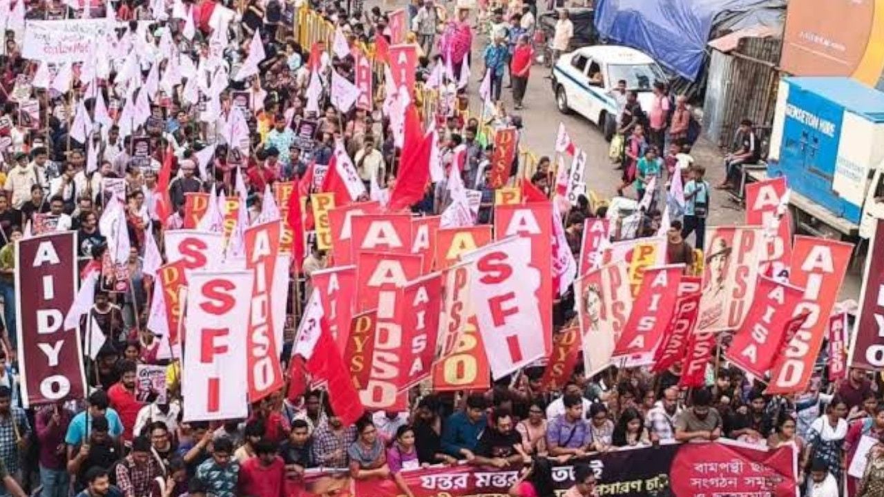 jantar mantar left 1.jpg