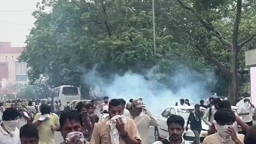 jantar mantar parliament march