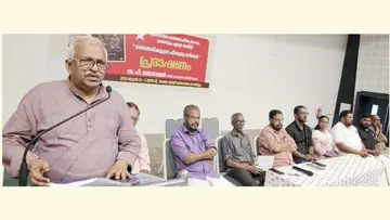 The Hindutva Paths of the Sanatanis
