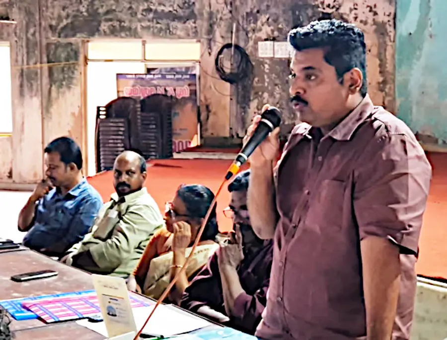 ചേർത്തല നഗരസഭ ജീവൻരക്ഷാ സമിതി പ്രവർത്തക കൺവൻഷൻ നഗരസഭാധ്യക്ഷൻ എസ് സോബിൻ ഉദ്ഘാടനംചെയ്യുന്നു