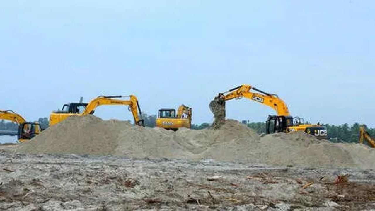 kadal manal khananam