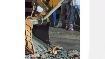 Repairs on Kalady Bridge