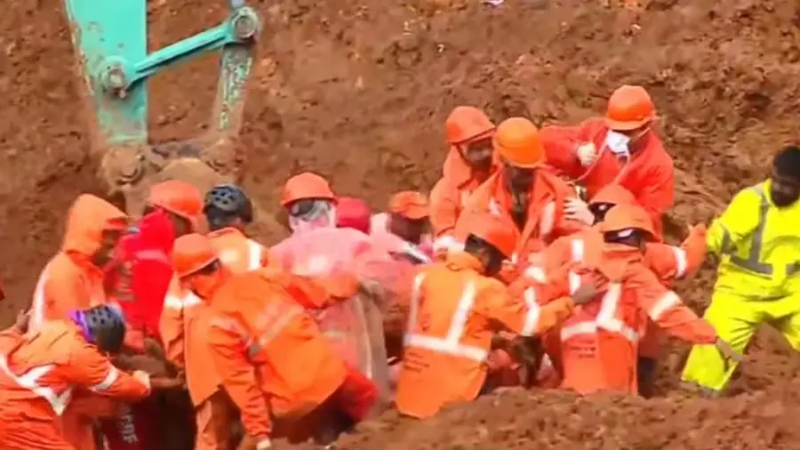 kalladi meppadi landslide
