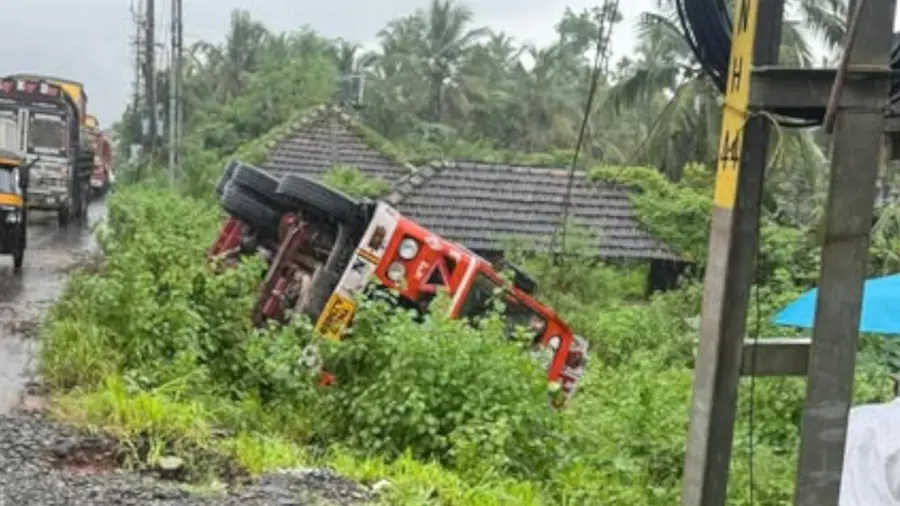 kanjhangad gas lorry