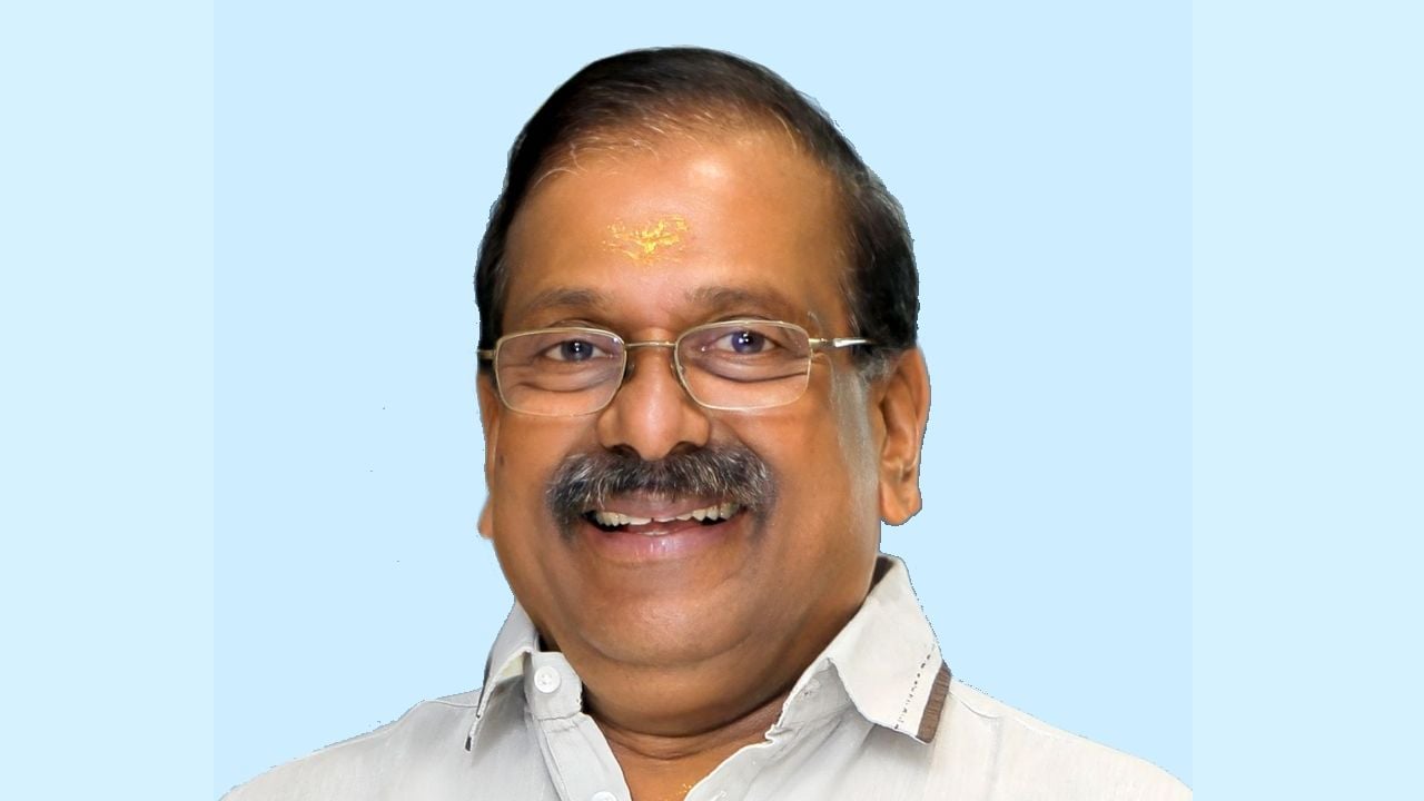 kavya madhavan father