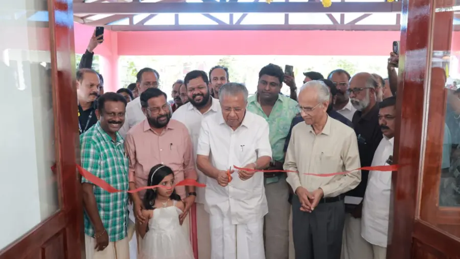 kazhakkoottam idathavalam