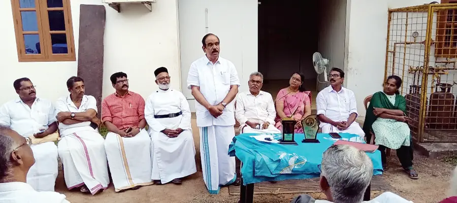 അനുമോദനം