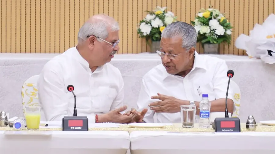 kerala governor and cm pinarayi