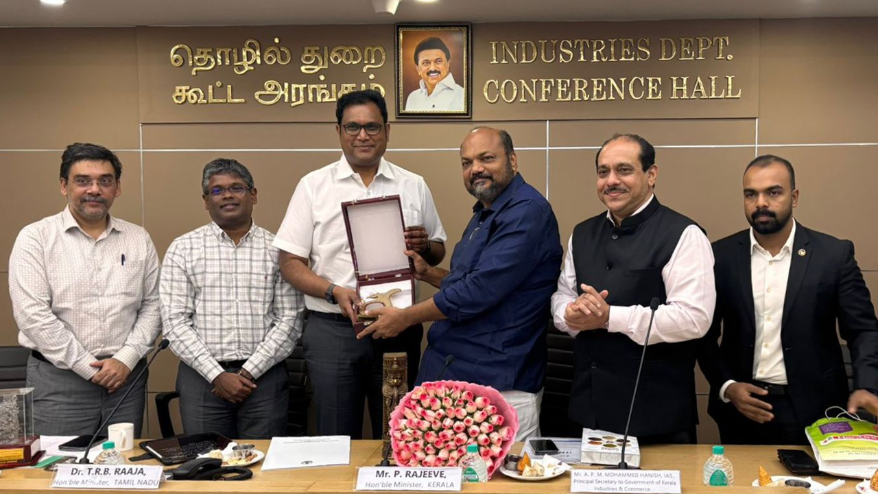 Kerla Tamlnadu Industries Minister meet