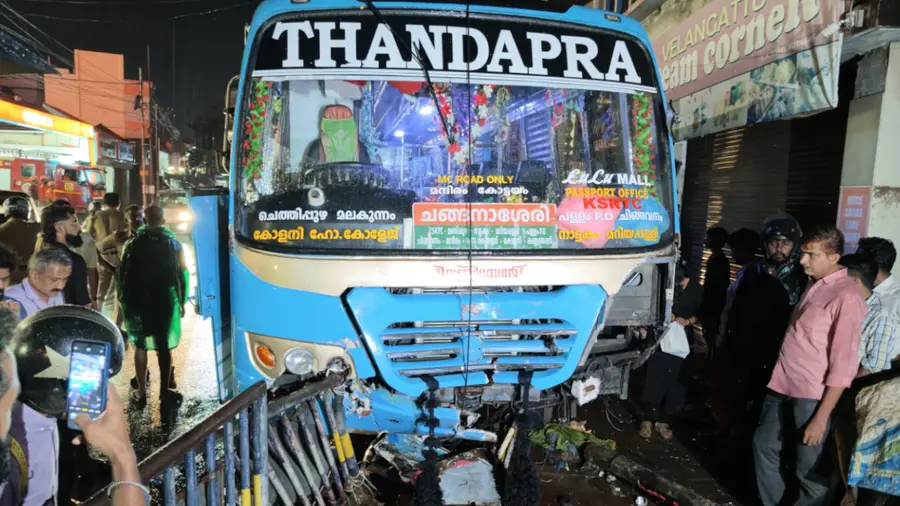 kottayam bu accident.jpg