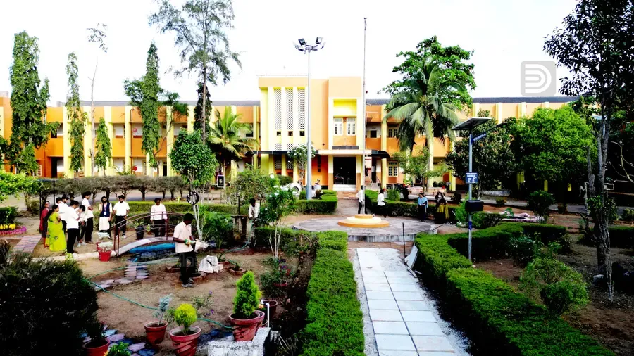 കൊട്ടിയം ശ്രീനാരായണ പോളിടെക്നിക്