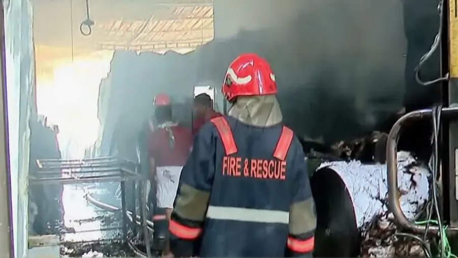 kozhikkode fire breaksout