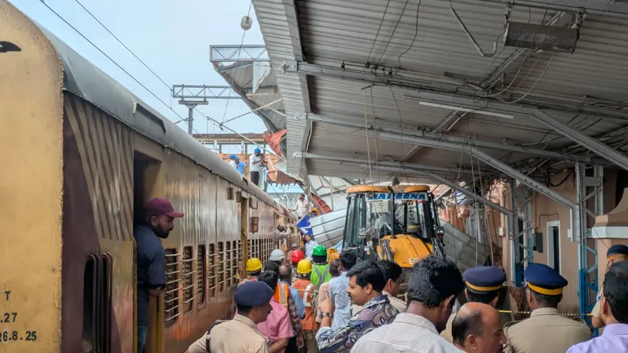 kozhikode train.jpg