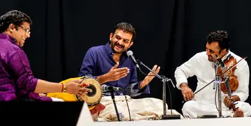 ടി എം കൃഷ്‌ണ കച്ചേരി അവതരിപ്പിക്കുന്നു                                                                                              ഫോട്ടോ: കെ ആർ വിനയൻ