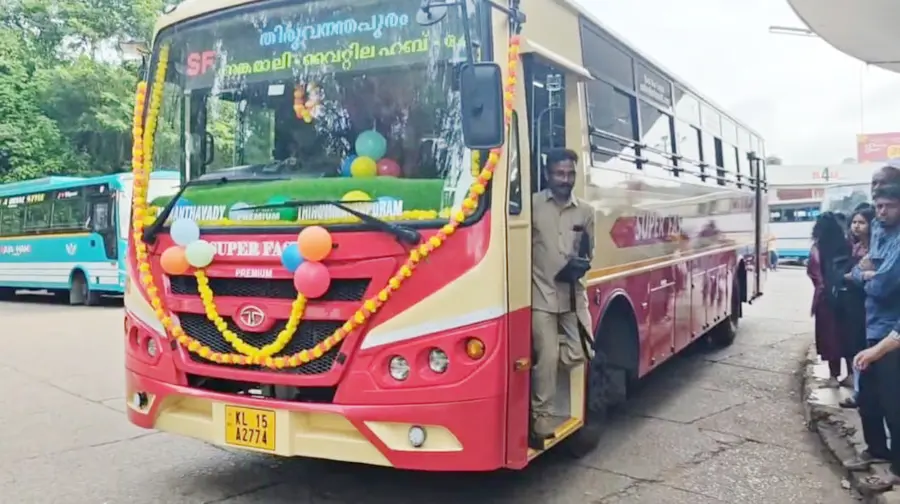 കെഎസ്ആര്‍ടിസി സൂപ്പര്‍ ഫാസ്റ്റ് പ്രീമിയം 