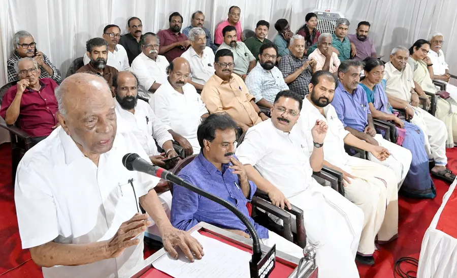 കെഎസ്ടിഎ സംസ്ഥാന സമ്മേളന സംഘാടക സമിതി രൂപീകരണ യോഗം പാലോളി മുഹമ്മദ്കുട്ടി ഉദ്ഘാടനംചെയ്യുന്നു