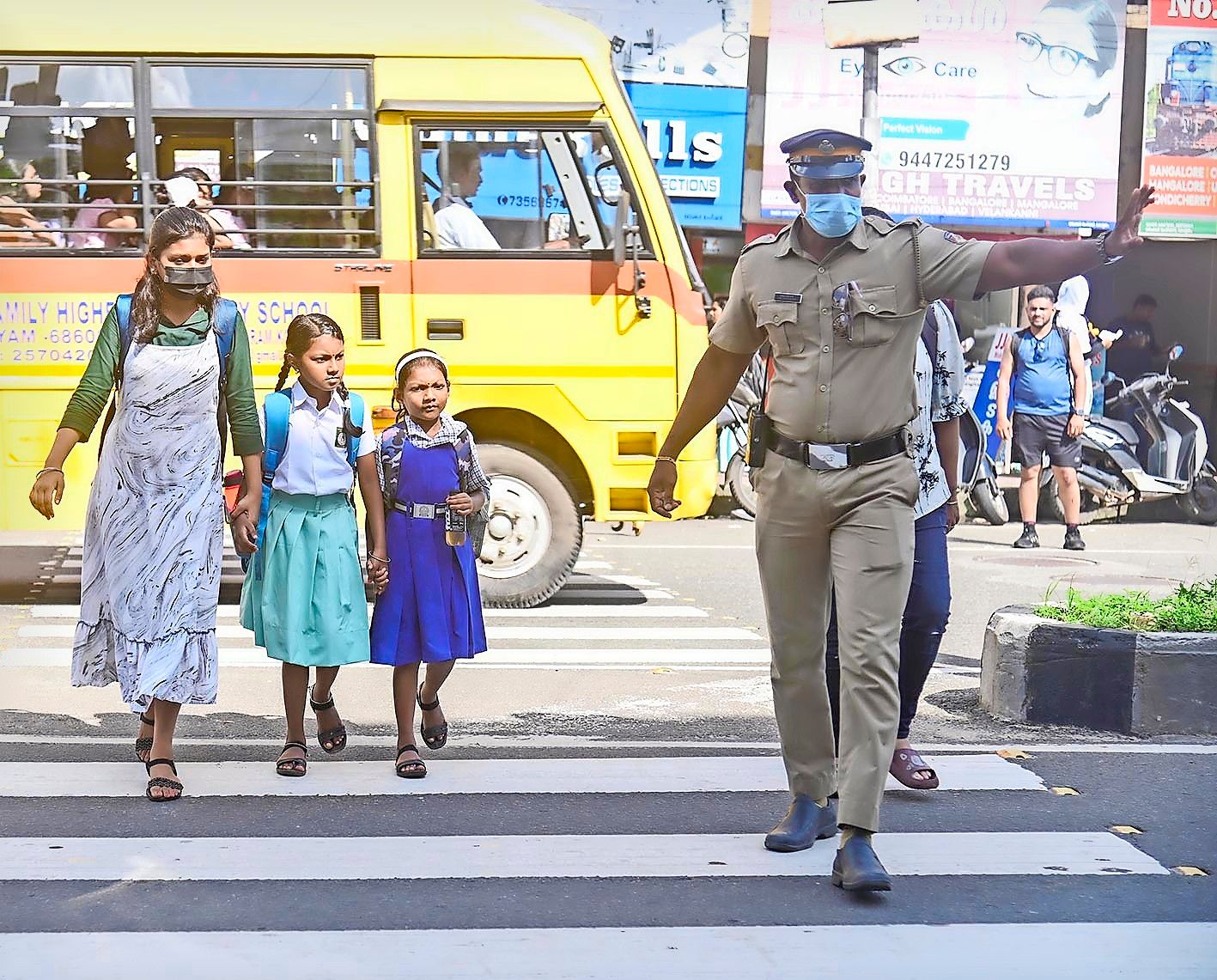 policinoppam spcyum ecisum