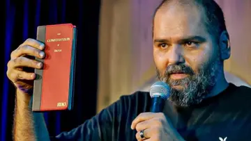 kunal kamra