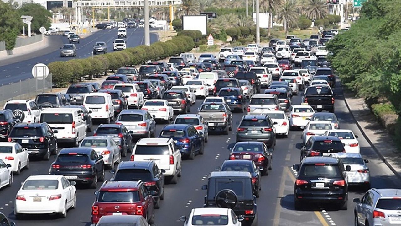 kuwait traffic