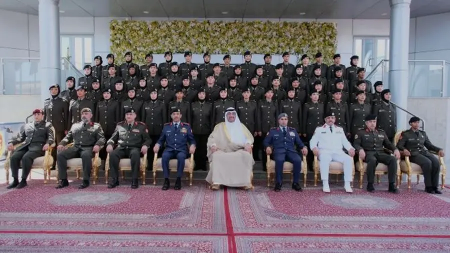 kuwait women officers